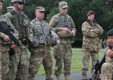 Soldiers of C Company, 1st Battalion, 125th Regiment receive instruction on the proper usage of the British SA80 assault rifle