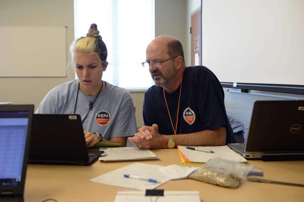 EPA partners with Coast Guard to monitor water in response to Hurricane Harvey