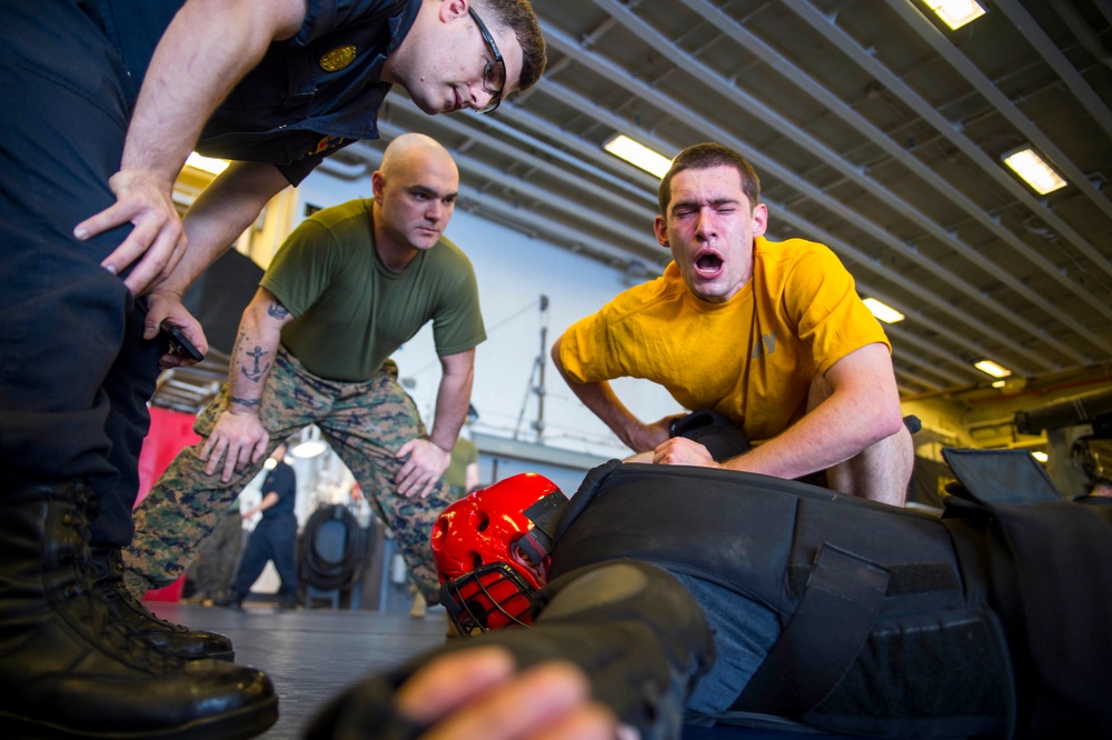 Sailors and Marines conduct OC Qualification Course aboard USS Bonhomme Richard (LHD 6)