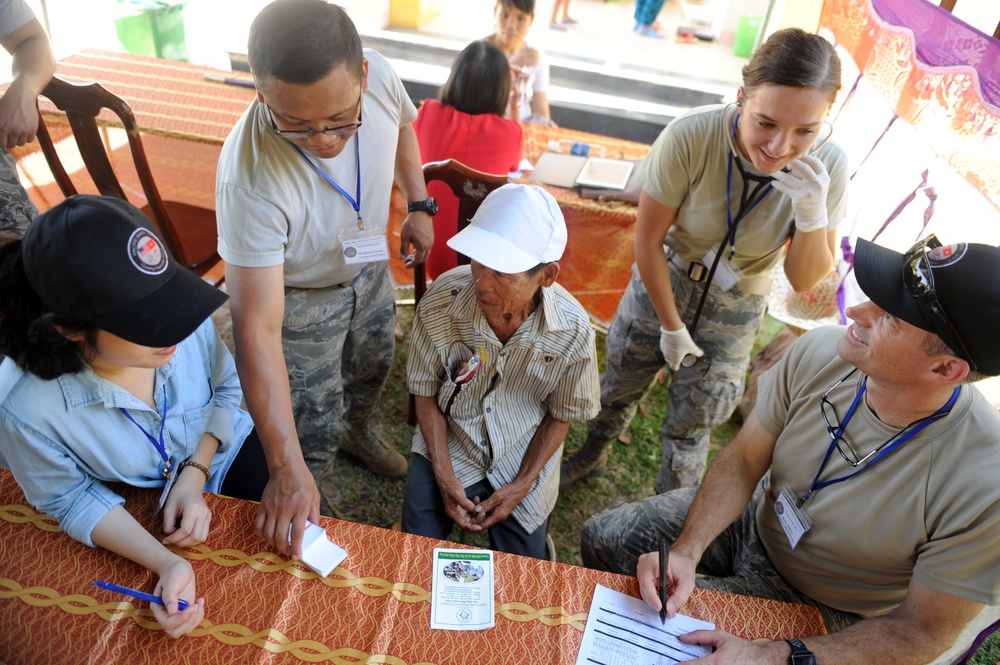 Pacific Angel 17-2 begins in Vietnam