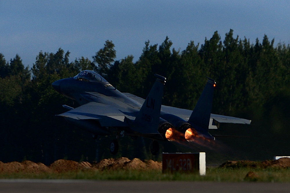 U.S. Airmen sustain peacetime NATO mission