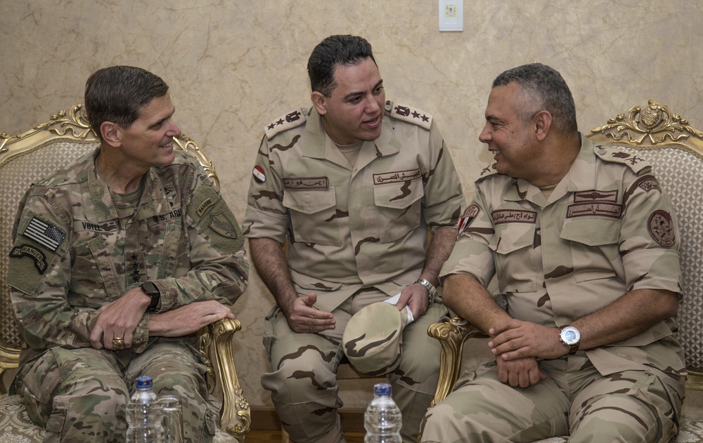 USCENTCOM commander visits Mohamed Naguib Military Base