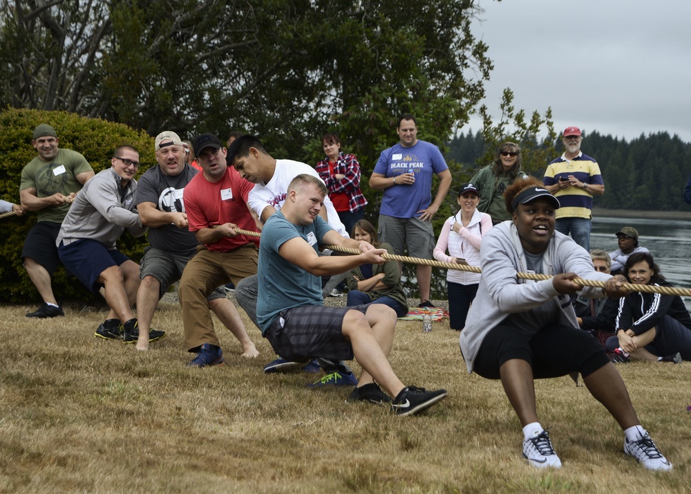 Olympia yacht Club Hosts 55th Annual Foofaraw