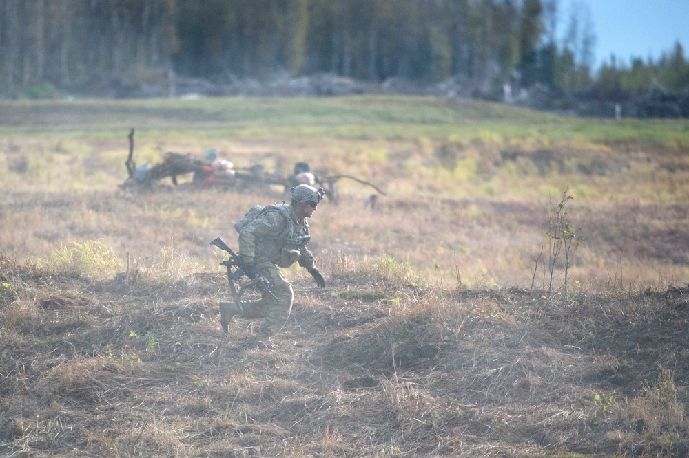 Arctic Wolves conduct live-fire training at JBER