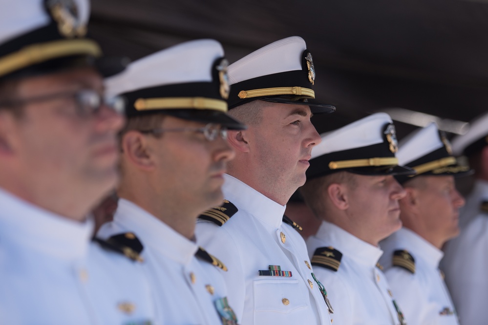 Pacific Submarine Force Holds Change of Command