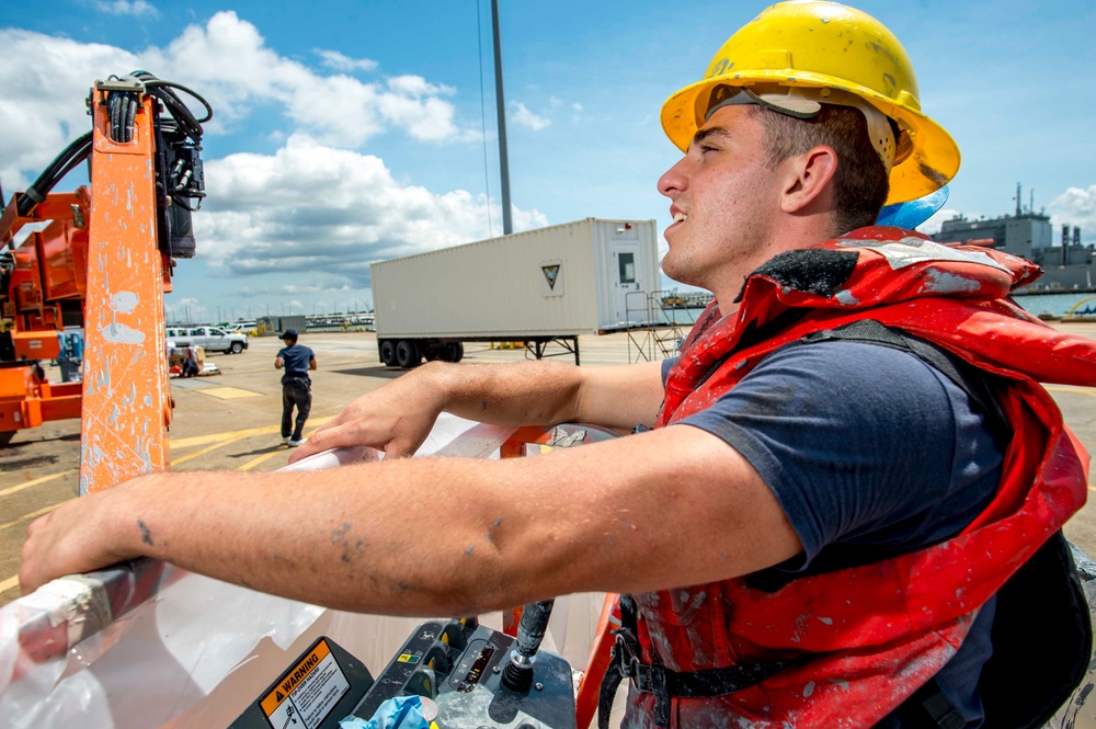 GHWB is the flagship of Carrier Strike Group (CSG) 2, which is comprised of the staff of CSG-2; GHWB; the nine squadrons and staff of Carrier Air Wing (CVW) 8; Destroyer Squadron (DESRON) 22 staff and guided-missile destroyers USS Laboon (DDG 58) and US..