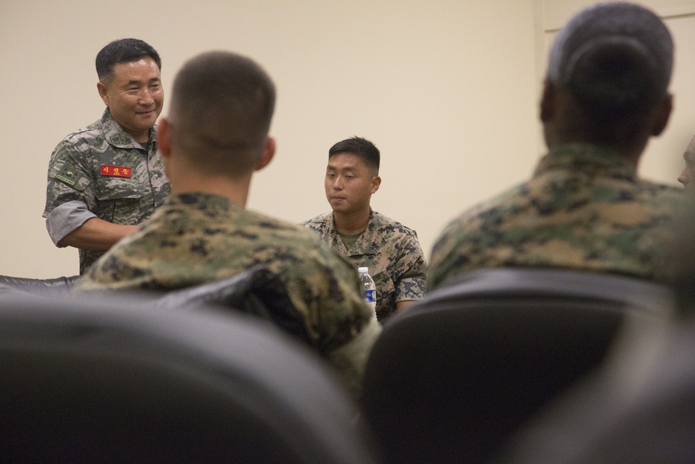 Republic of Korea Marine Corps Sgt. Maj. Lee visits Camp Kinser, Okinawa