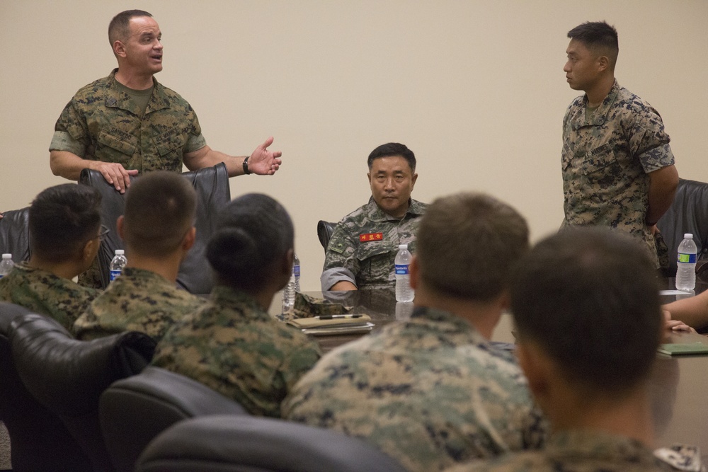 Republic of Korea Marine Corps Sgt. Maj. Lee visits Camp Kinser