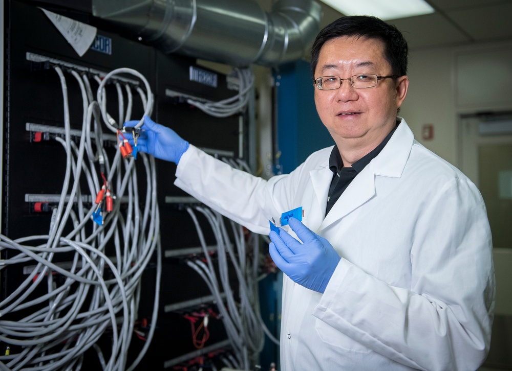 Army, UMD researchers develop water-based lithium-ion batteries that don't explode