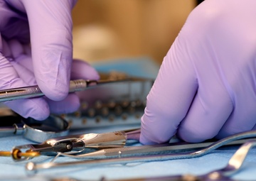 Dental assistant prevents dental disaster