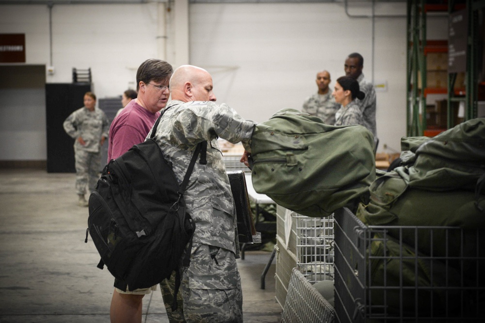 Dover Air Force reservists support hurrican Irma relief