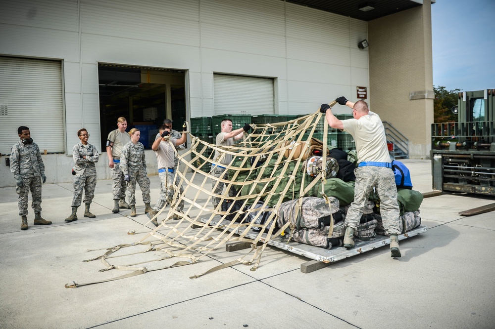 Dover Air Force reservists support hurrican Irma relief