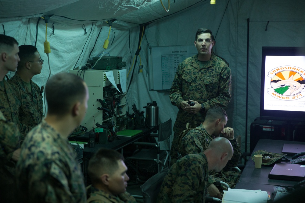 MWSS-271 Presents A Static Display