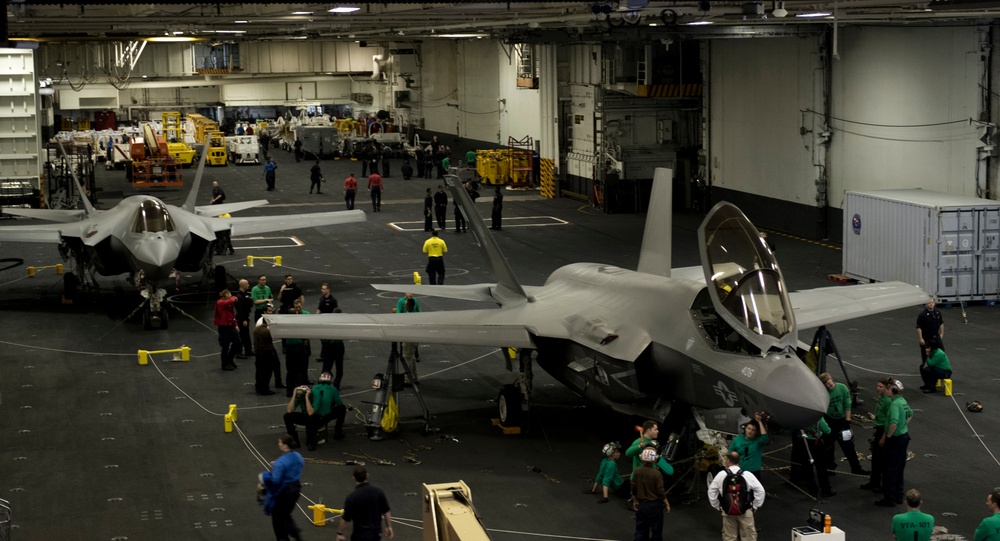 Air Force supplements F-35 at sea