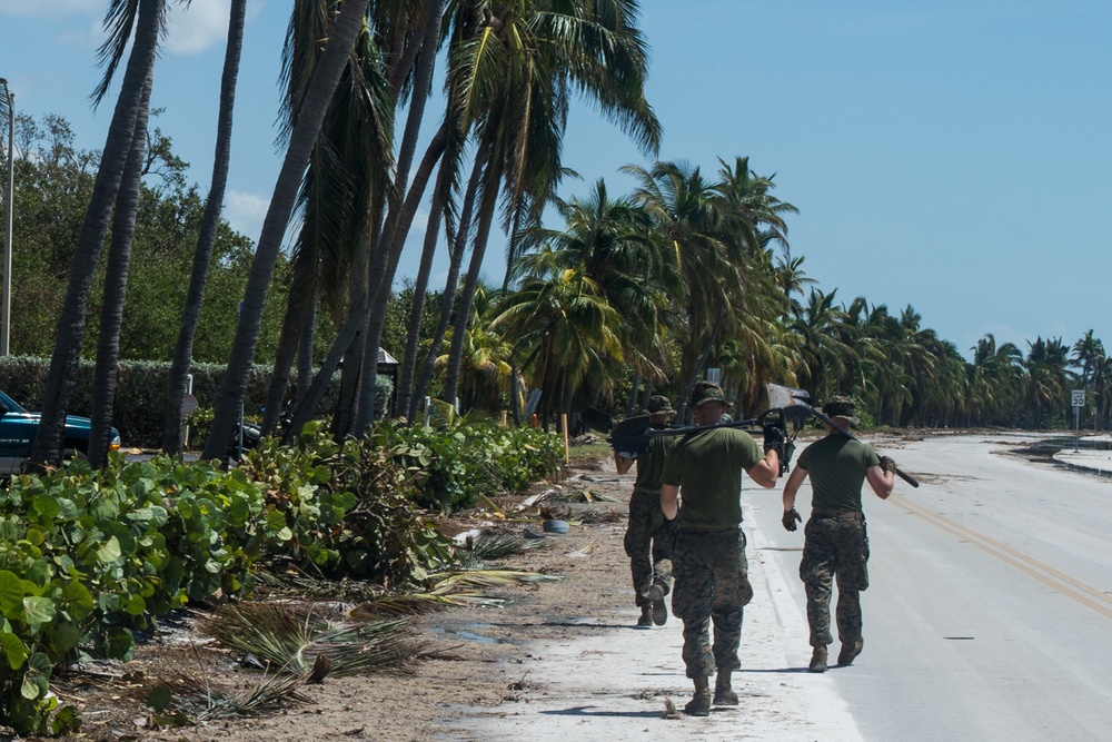 BLT 2/6 Cleans Key West Streets