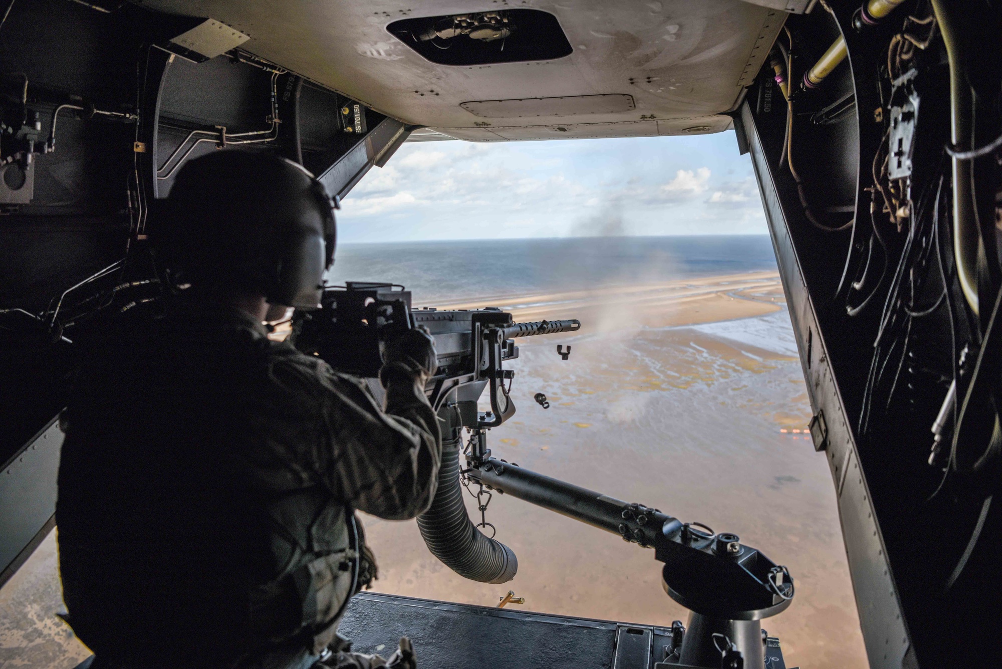 DVIDS - Images - .50 Cal Qualification Range CV-22 Flight [Image 2