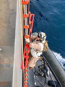 VBSS mission aboard USS Lewis B. Puller