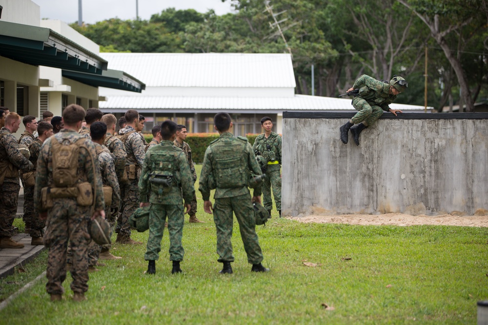 Valiant Mark 2017: USMC and SAF take on the Obstacle Course