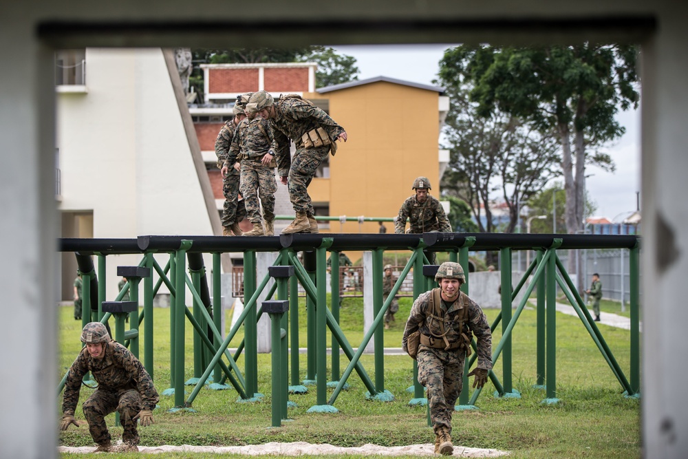 Valiant Mark 2017: USMC and SAF take on the Obstacle Course