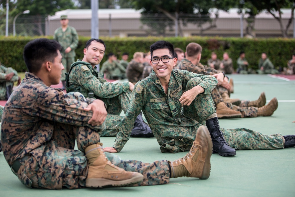 Valiant Mark 2017: USMC and SAF take on the Obstacle Course