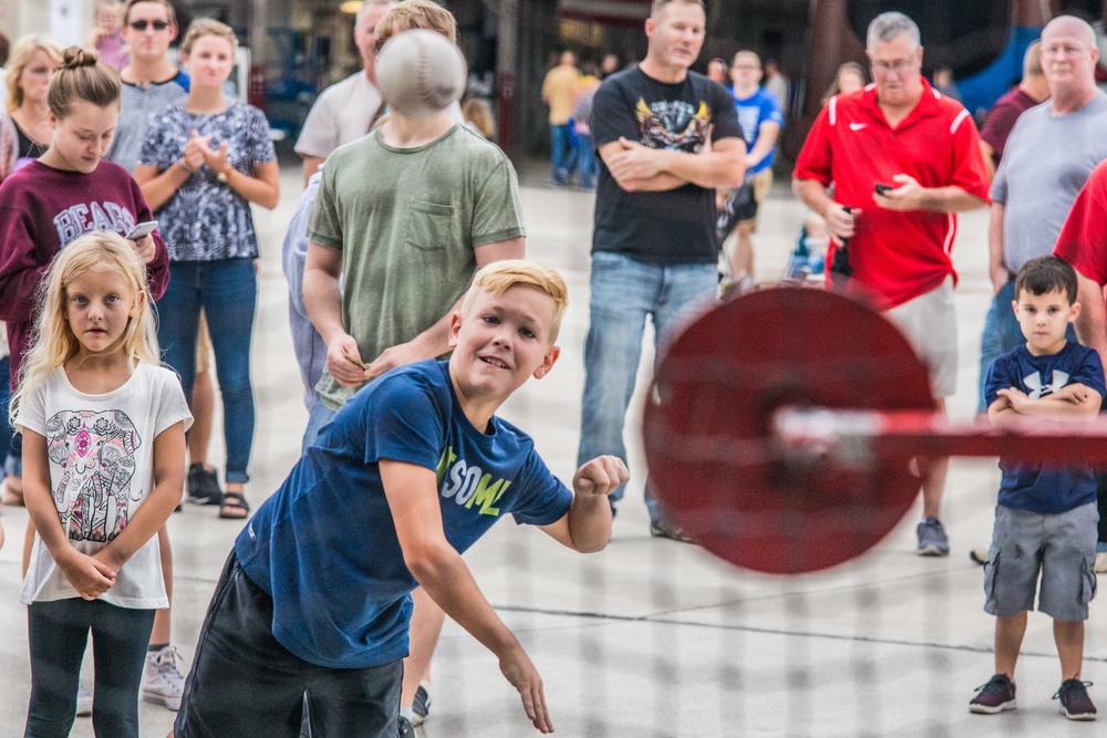 Missouri Airman and families have a Fun Day