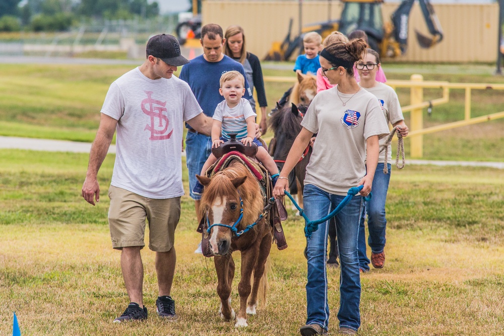 Missouri Airman and families have a Fun Day