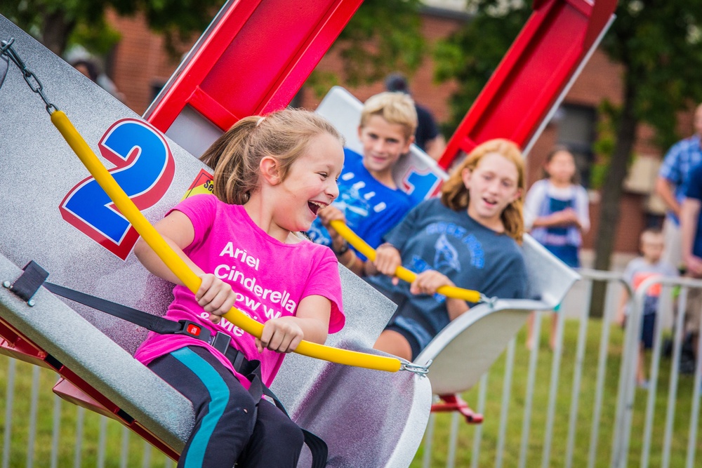 Missouri Airman and families have a Fun Day