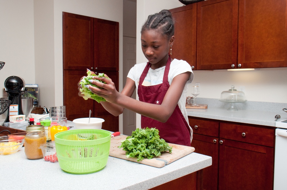 Soldier’s daughter wins big on Food Network
