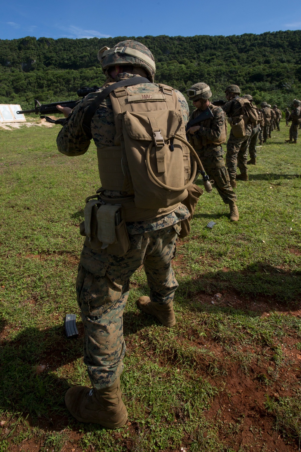 CLB-31 Marines fire rifles and machine guns in Guam