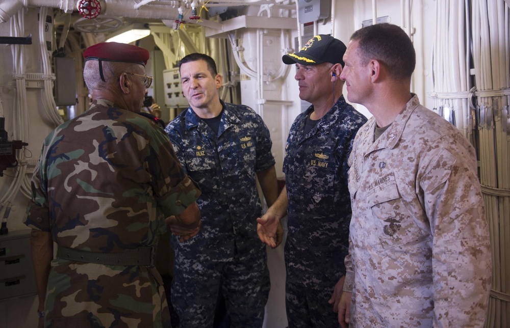 Djibouti Chief Of Defense visits USS America