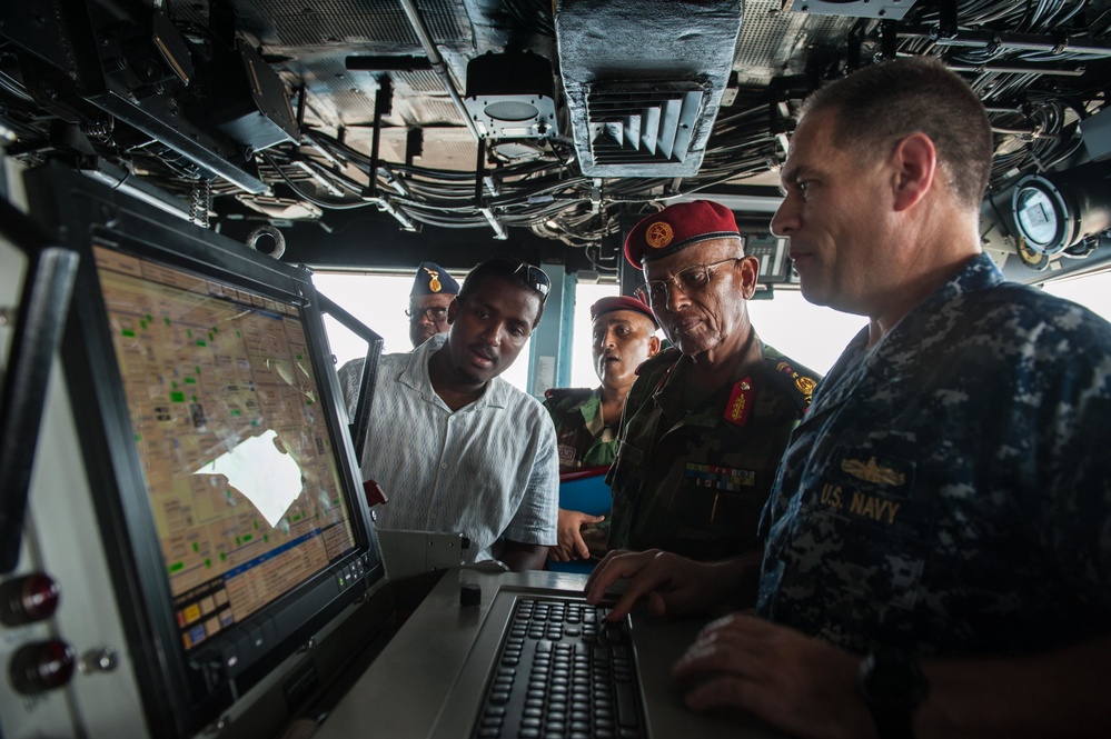 Djibouti Chief Of Defense visits USS America