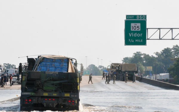 El Paso to Orange: Soldiers Travel 1000 Miles in Wake of Harvey