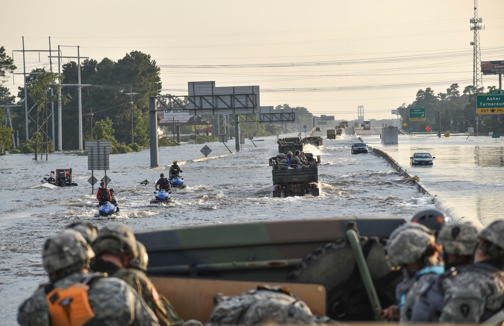 El Paso to Orange: Soldiers Travel 1000 Miles in Wake of Harvey