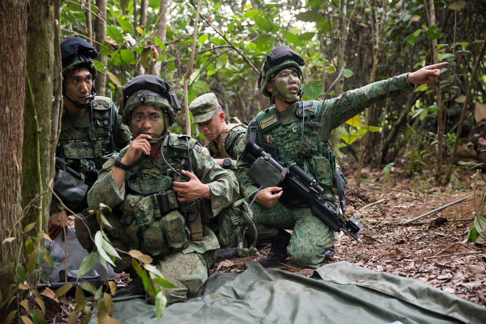 FINEX Day 2, U.S. Marines, Sailors and SAF Work Together to Attack and Defend