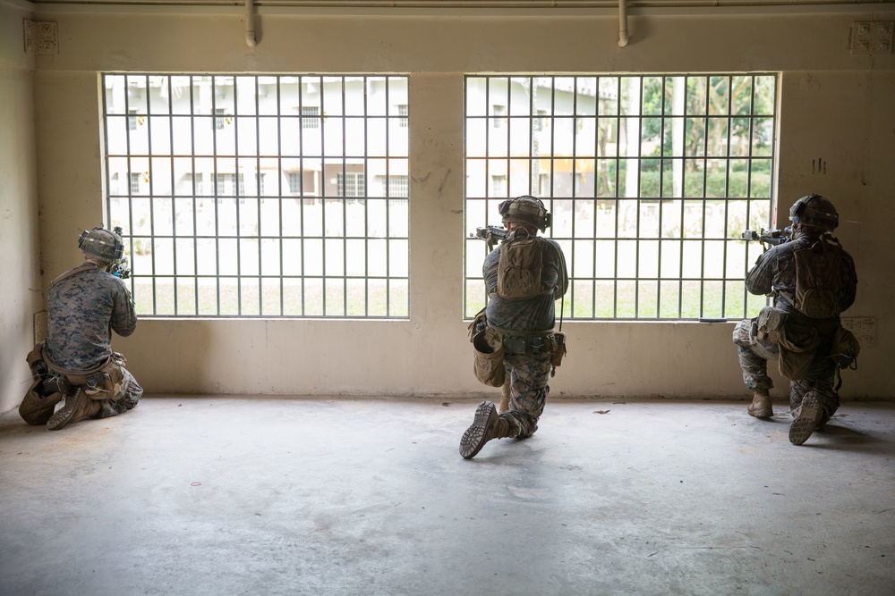 SAF and USMC Attack and Defend on Urban Terrain