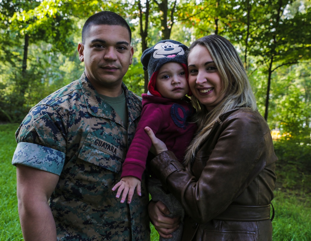 Hispanic Marine brings &quot;diversidad&quot; to Corps