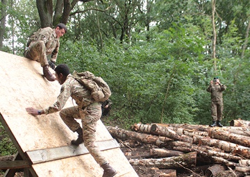 Allies compete in Run of the Masurian Wolf