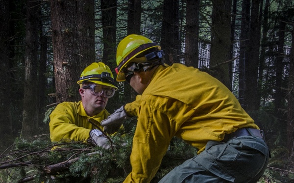 Washington National Guard assists with wildfire firefighting