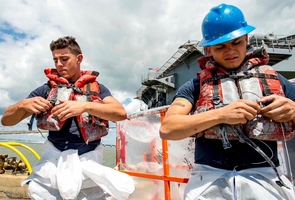 GHWB is the flagship of Carrier Strike Group (CSG) 2, which is comprised of the staff of CSG-2; GHWB; the nine squadrons and staff of Carrier Air Wing (CVW) 8; Destroyer Squadron (DESRON) 22 staff and guided-missile destroyers USS Laboon (DDG 58) and US..