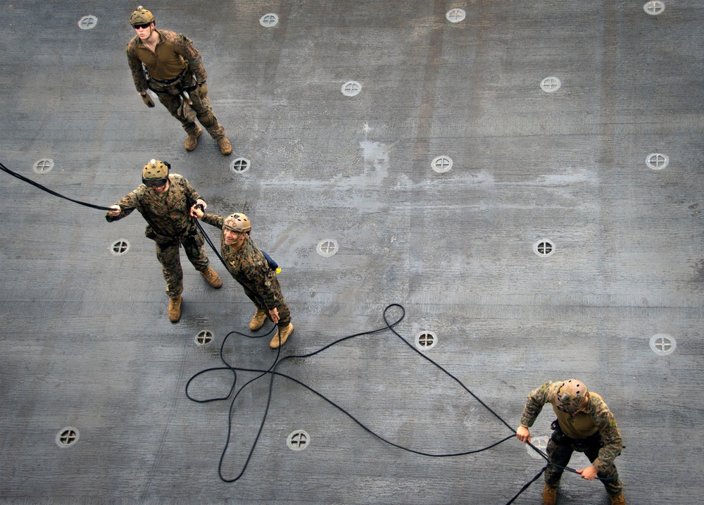 Static rope training held aboard USS Bonhomme Richard (LHD 6)