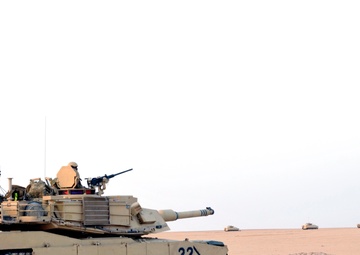 U.S., Kuwaiti forces conduct joint training