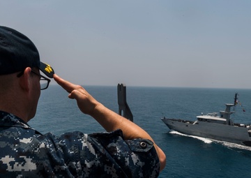 USS Coronado makes goodwill visit to Jakarta, Lays Wreath on USS Houston in Sunda Strait
