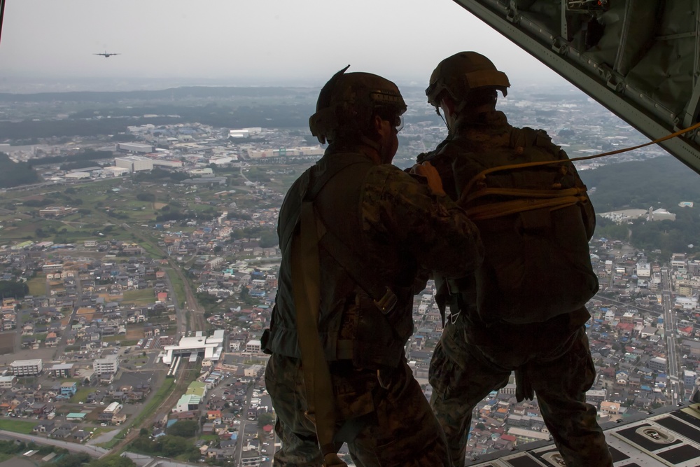 Yokota displays airlift capabilities during the 2017 Japanese-American Friendship Festival