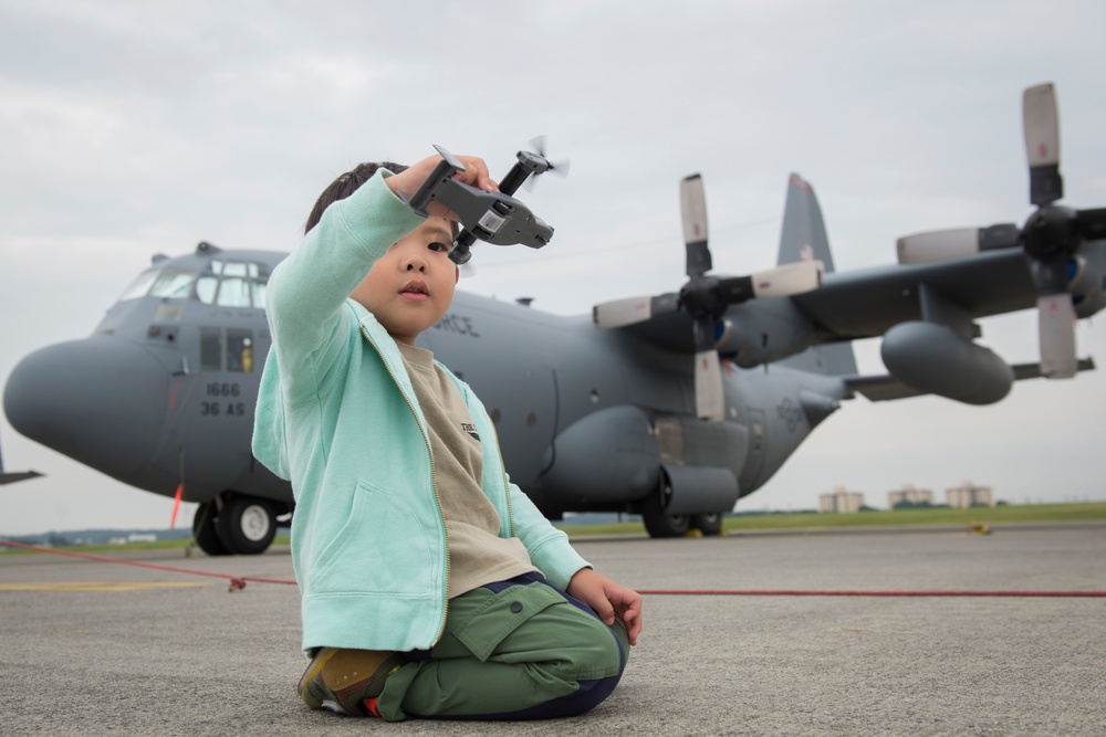 Yokota 2017 Friendship Festival