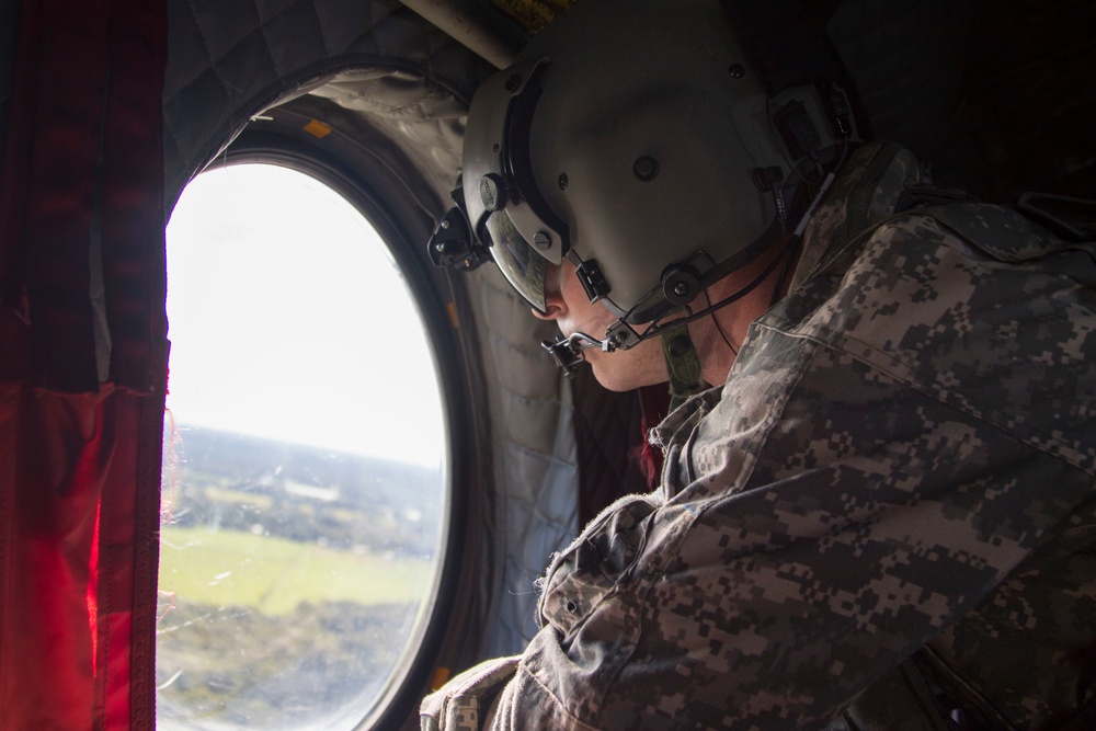 Connecticut National Guard Chinook conducts Hurricane Irma relief mission