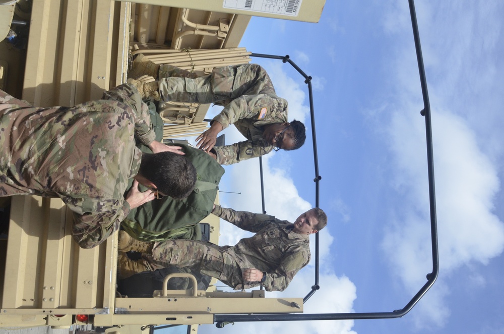 US Air Force surgical team joins Army medical team in Saint Thomas