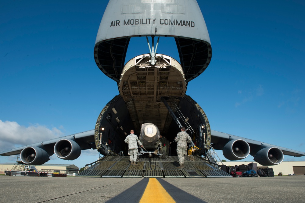 C-5M Super Galaxy Makes a Special Delivery