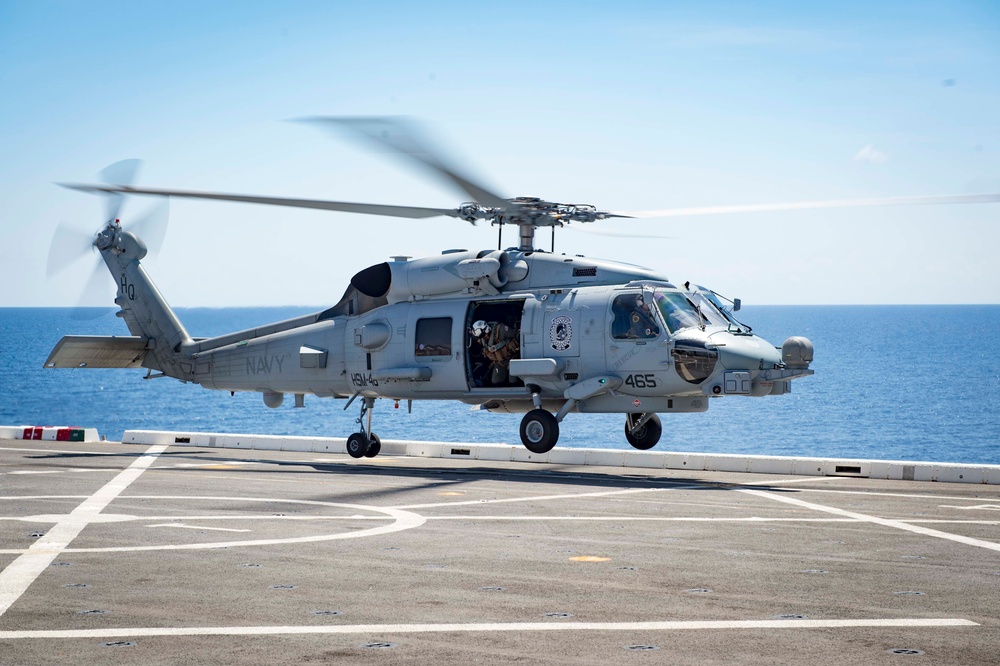 USS New York performs RAS during hurricane relief efforts