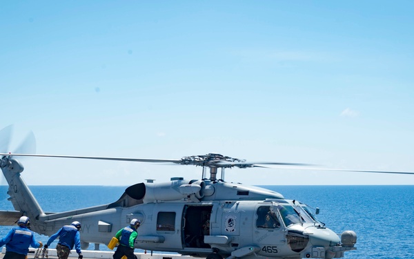 USS New York performs RAS during hurricane relief efforts