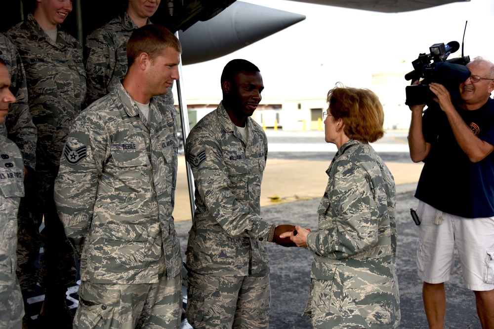 Eight Delaware Air National Guard members honored during reenlistment ceremony